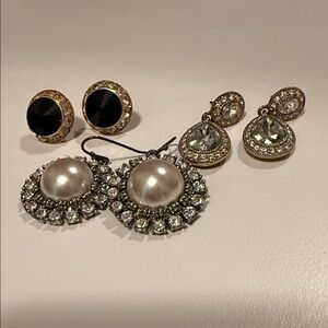 BUNDLE- WHBM and Carolee earrings